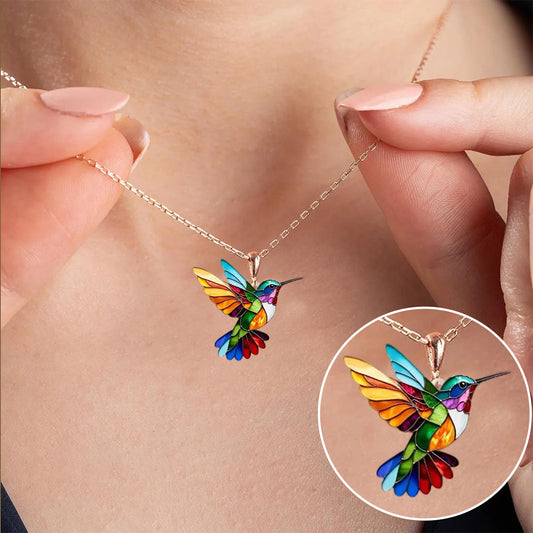 Stunning Hummingbird Pendant Necklace