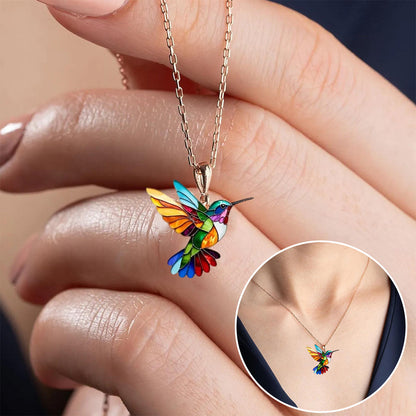 Stunning Hummingbird Pendant Necklace